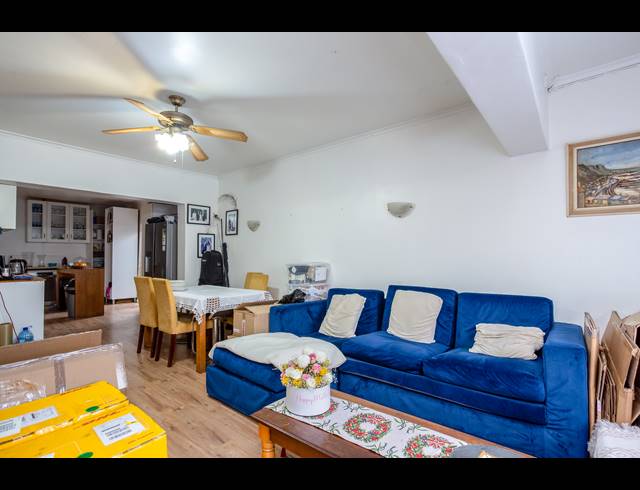 4 BEDROOM FREEHOLD RENTED IN RETREAT